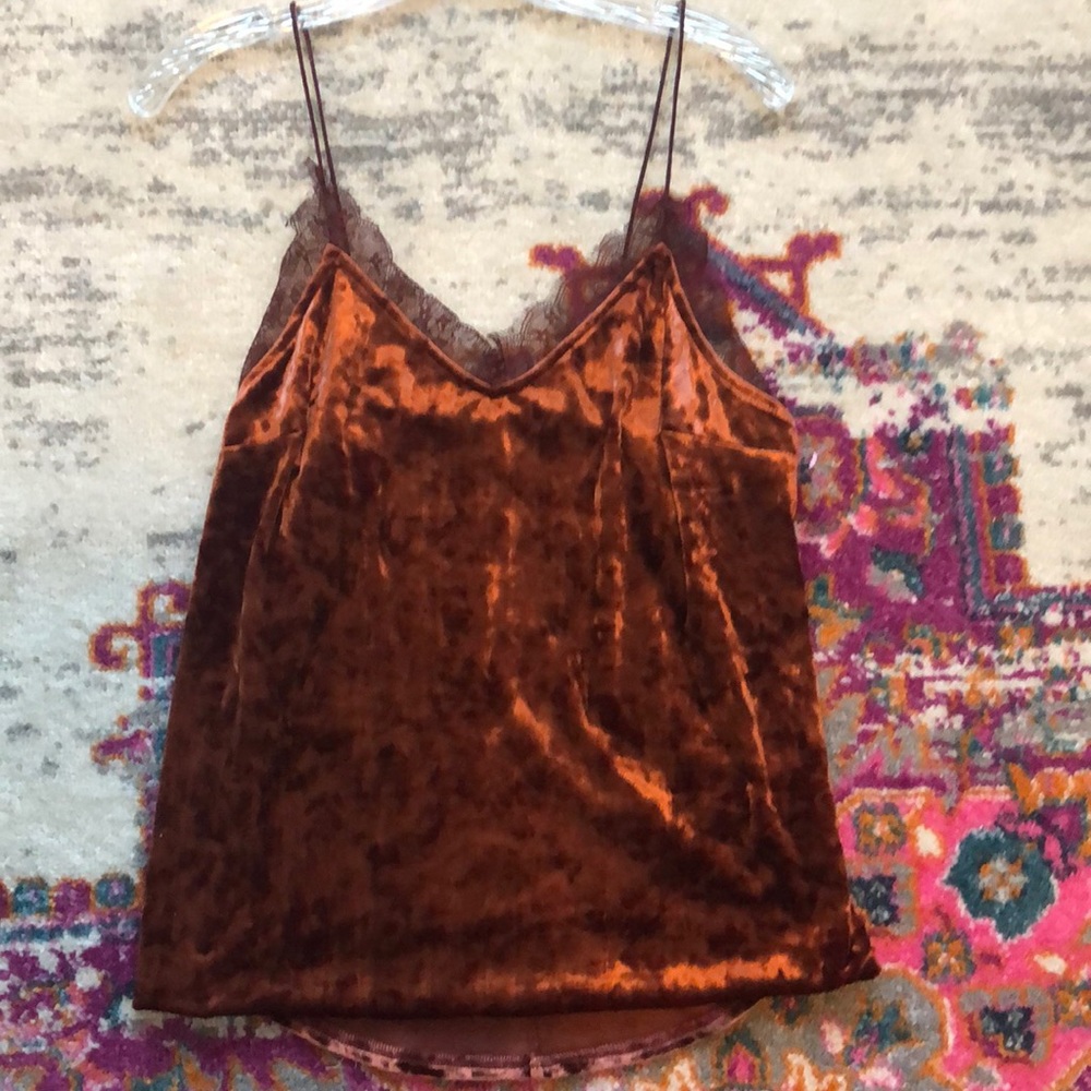 Lacey tank